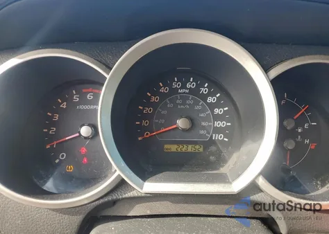 2007 Toyota 4Runner Sr5 z USA, uszkodzony, nr VIN JTEBU14R778090332